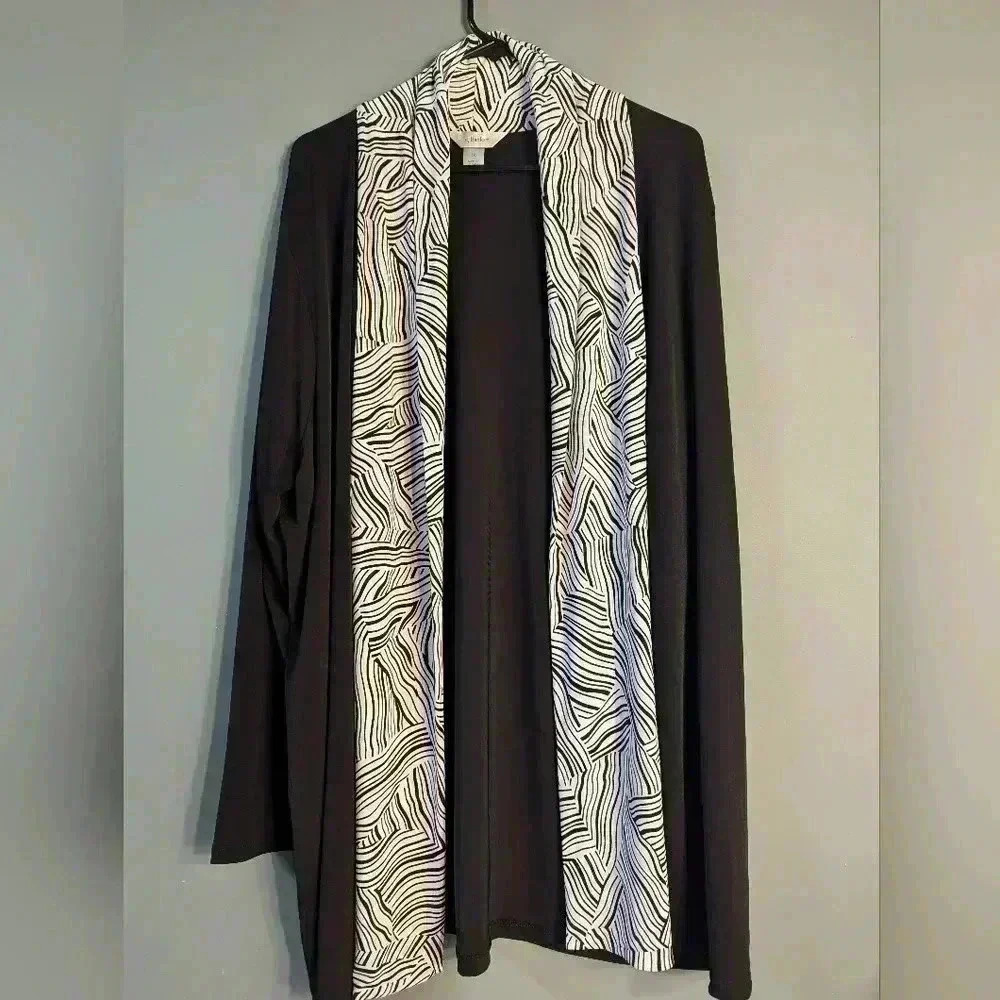 CJ Banks 2XL open cardigan jersey easy care black and white long sleeve